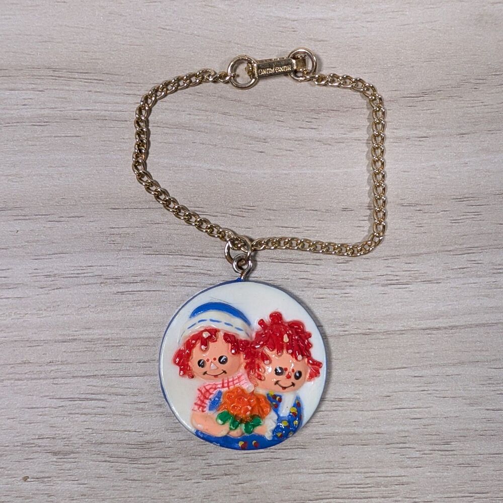 Vintage Raggedy Ann Andy Bracelet 1974 Bobbs Merrill Gold Tone Charm